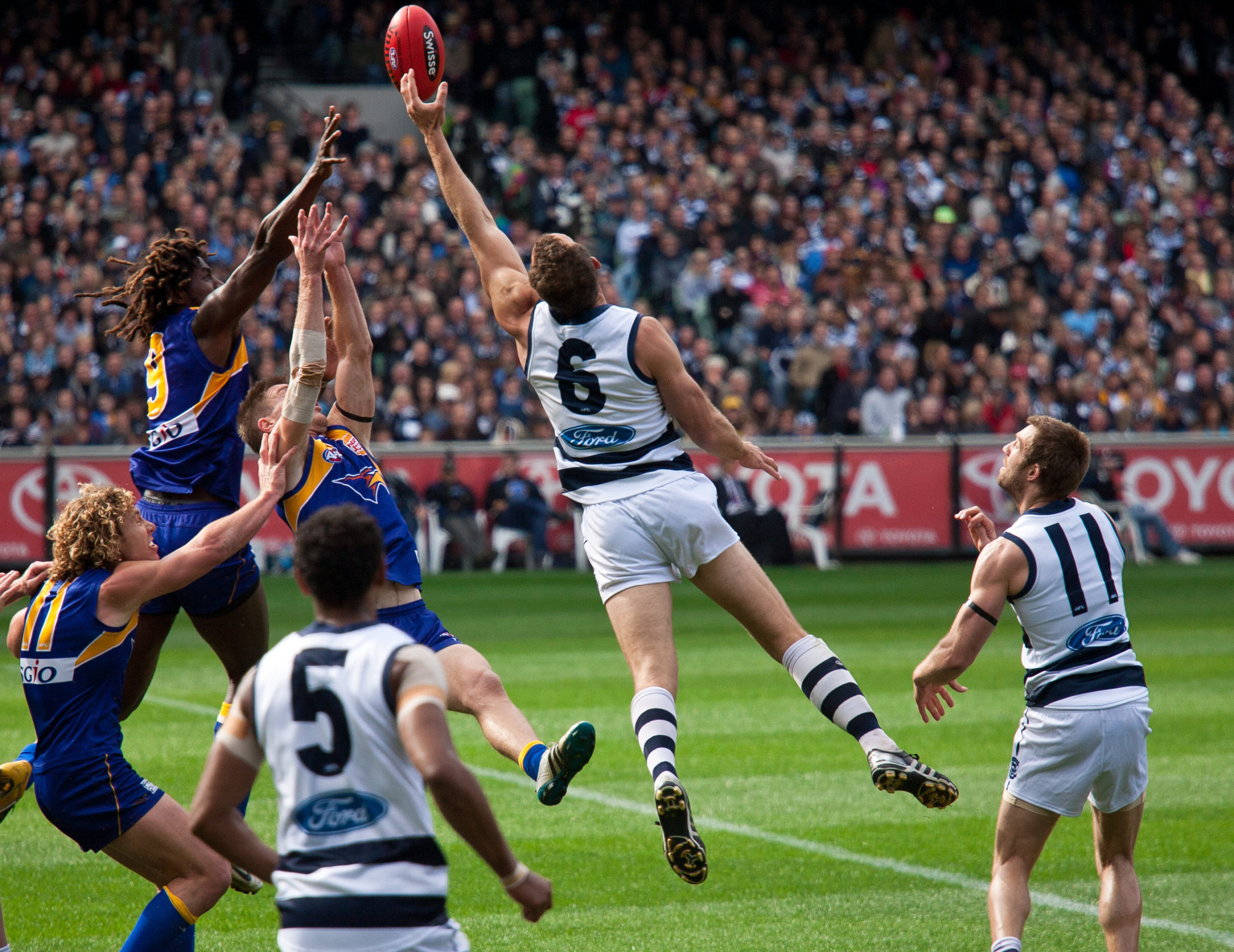 aussie rules football game length